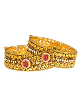 Antique Gold Toned Studded Bangles