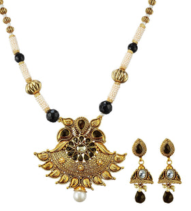 Jodhpuri Black Precious Stone Studded Pendant Set