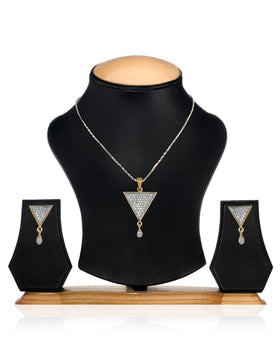 White Stone Studded Pendant Set