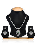 White & Green Stone Necklace Set